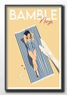Bamble, dame liggende på stranden thumbnail