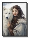 brunette med grå kappe uten hette , hvit hund   thumbnail
