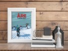 Åre, Sverige , skidåkare framför liften  thumbnail