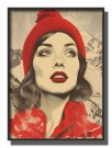 Kvinne i halvtoner sort-hvitt. rød topplue og anorakk thumbnail
